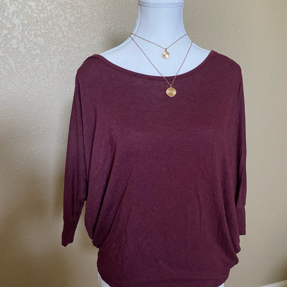Red Relaxed 3/4 Sleeve Tunic Top